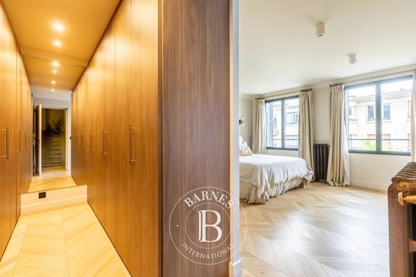 Neuilly-sur-Seine, Maison 5 Chambres -  389 m² à vendre
