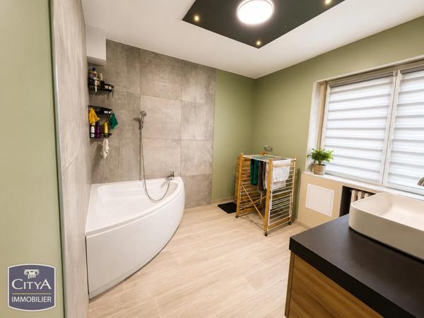 Maison à vendre 5 pièces 91m² Cambrai (59400)
