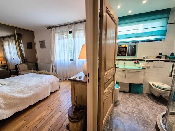 Appartement d’Exception avec Terrasse et Vue Seine – 113 m