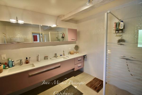 Maison à vendre 10 pièces de 220m2 à SAINT GAUDENS (31) Terrain de 2100m2 Piscine 11x5