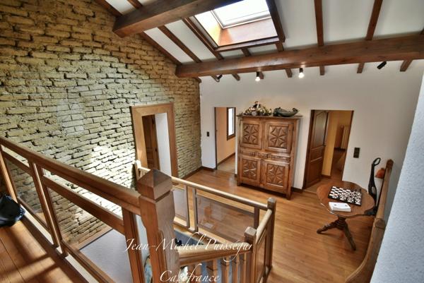 Maison à vendre 10 pièces de 220m2 à SAINT GAUDENS (31) Terrain de 2100m2 Piscine 11x5