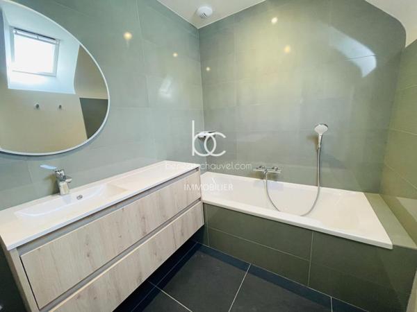 SAINT GILDAS DE RHUYS Maison 7 pièces 244 m²