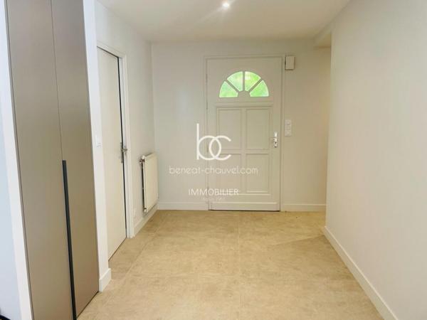 SAINT GILDAS DE RHUYS Maison 7 pièces 244 m²