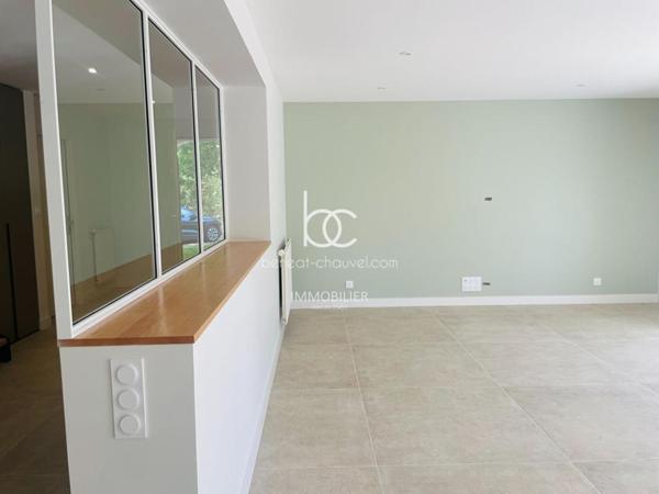 SAINT GILDAS DE RHUYS Maison 7 pièces 244 m²