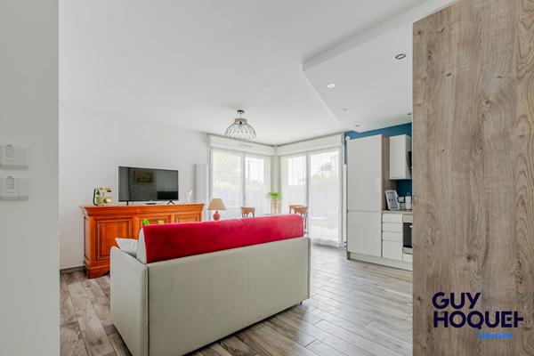 Appartement Lieusaint 3 pièce(s) avec terrasse, jardin et deux places de stationnement !
