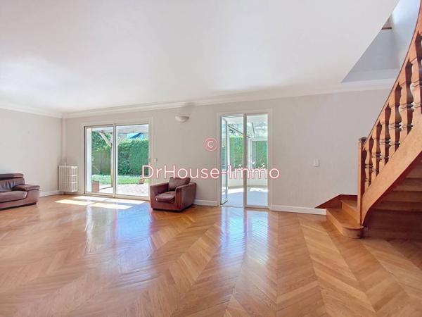 Maison à vendre 8 pièces de 286 m²