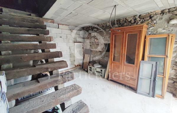 Maison à rénover de 130m2 à Viry