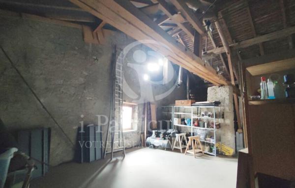 Maison à rénover de 130m2 à Viry