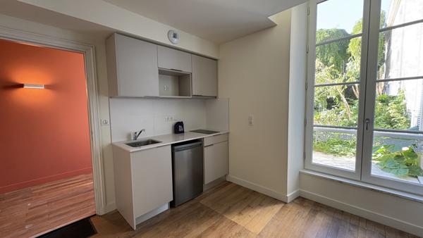 Studio rénové de 27m2