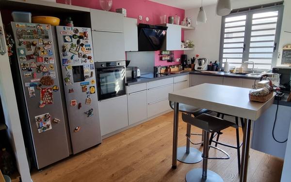 Appartement à vendre    3 pièces • 97 m2 Saint-Paul