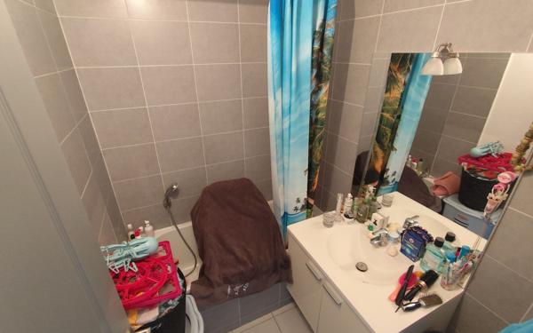 Appartement à vendre    3 pièces • 60 m2 Châteaurenard