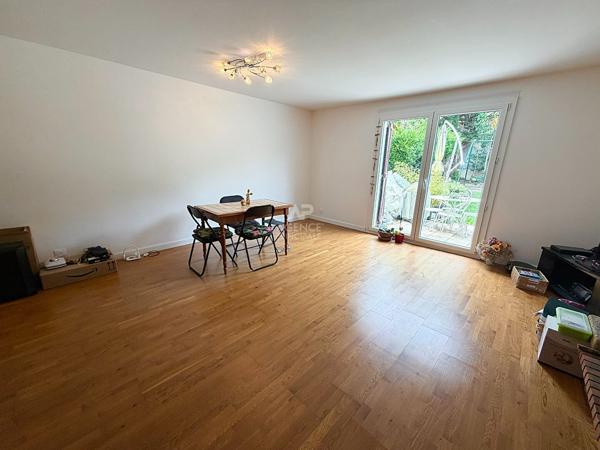Maison Cergy 4 pièce(s) 294 900 € **  - Référence  2295