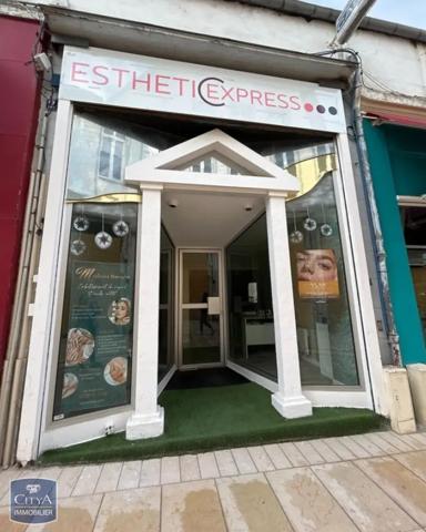 Local commercial à louer 32m²