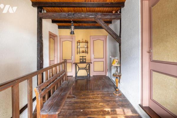 Bâtisse à Challex avec appartement de type 2 indépendant édifiée sur un terrain de 1167 m²