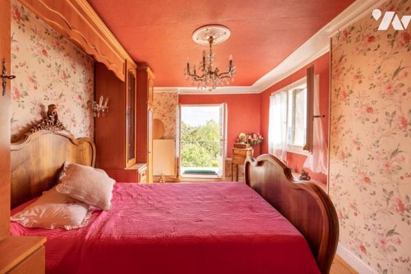 Bâtisse à Challex avec appartement de type 2 indépendant édifiée sur un terrain de 1167 m²