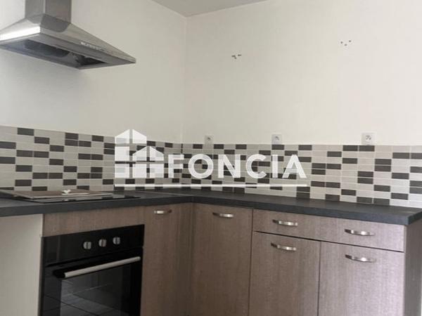 Location Maison 3 pièces 87.4 m² - 7 RUE DE LA CHAPELLE Crannes En Champagne 72540