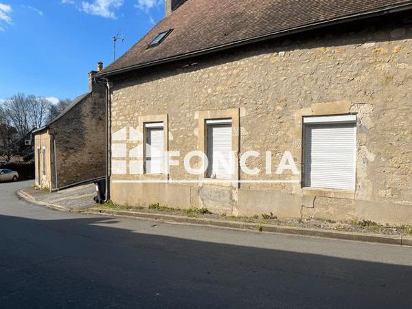 Location Maison 3 pièces 87.4 m² - 7 RUE DE LA CHAPELLE Crannes En Champagne 72540