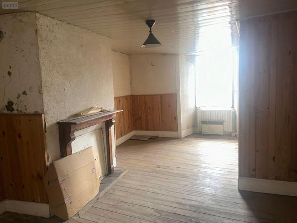 Immeuble de rapport à vendre à Mauriac dans le Cantal (15200), ref : 15060/1231