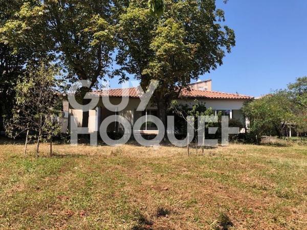 Ensemble immobilier - maison T5 125 m² , maison T3 50 m² , dépendances, terrain 2434 m²