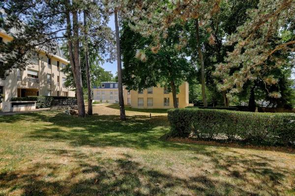 Appartement Versailles - PLACE LABOULAYE