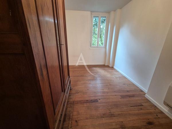 Villeneuve De Marsan