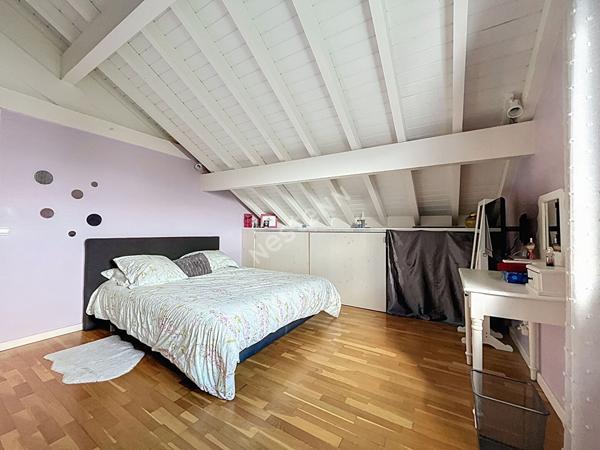 EPAGNY METZ-TESSY _ Maison individuelle de 250,67 m² avec beau jardin et piscine, à vendre