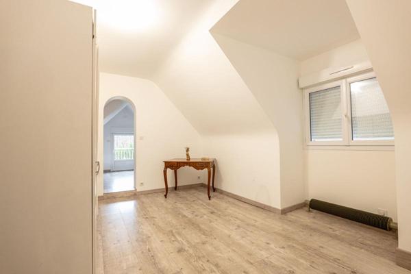 LIEUX UNIQUES ® x PROPRIÉTÉS PRIVÉES PROPOSE MAISON CONTEMPORAINE 161 M² - 1.9 HA - ROMORANTIN (41)