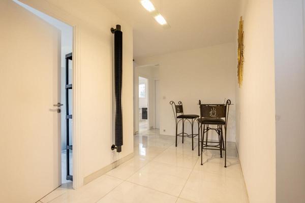 LIEUX UNIQUES ® x PROPRIÉTÉS PRIVÉES PROPOSE MAISON CONTEMPORAINE 161 M² - 1.9 HA - ROMORANTIN (41)