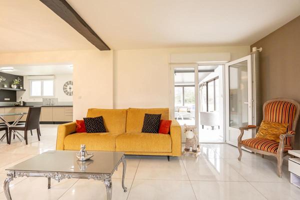 LIEUX UNIQUES ® x PROPRIÉTÉS PRIVÉES PROPOSE MAISON CONTEMPORAINE 161 M² - 1.9 HA - ROMORANTIN (41)