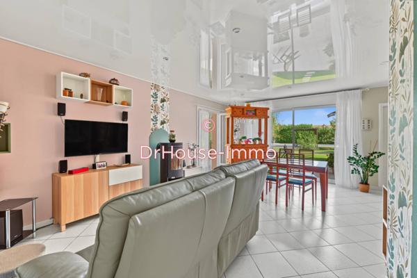 Maison à vendre 8 pièces de 225 m²