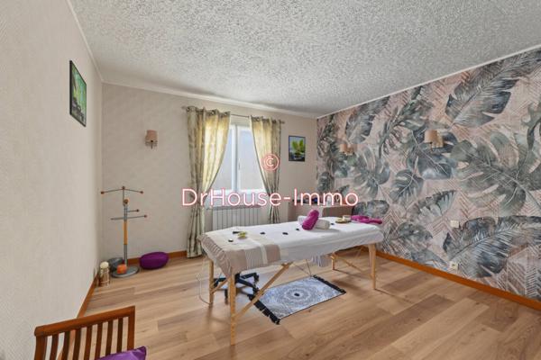 Maison à vendre 8 pièces de 225 m²