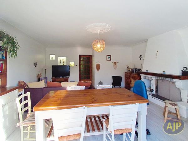 Vente maison La Roche Sur Yon : 296 800 € - AJP Immobilier La Roche-sur-Yon