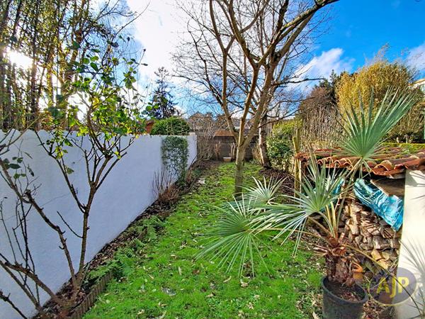 Vente maison La Roche Sur Yon : 296 800 € - AJP Immobilier La Roche-sur-Yon