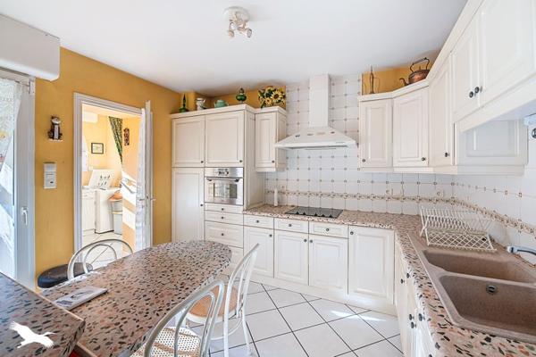 Maison à vendre |  Pessac |  3 pièces | 87 m²