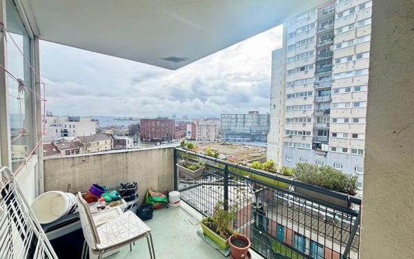 Appartement à vendre    4 pièces • 79,63 m2 La Courneuve