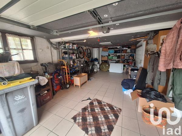 Maison 5 pièces de 120 m² à JUGON-LES-LACS (22270)