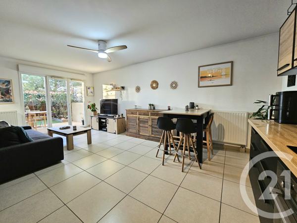 Appartement F3 à vendre  3 pièces - 59,03 m2 SIX FOURS LES PLAGES - 83