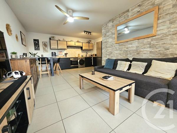 Appartement F3 à vendre  3 pièces - 59,03 m2 SIX FOURS LES PLAGES - 83