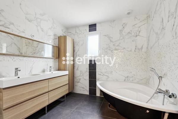 Maison 7 pièces - 177 m²