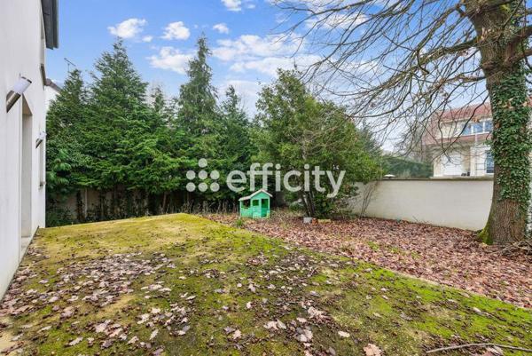 Maison 7 pièces - 177 m²