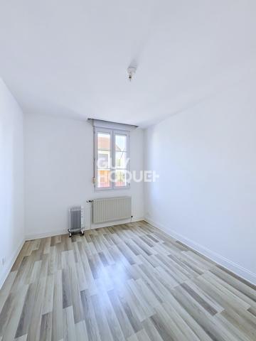 Maison à louer de 6 pièces de 106.38 m²