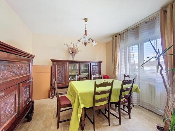 Beau plain-pied surélevé sur sous-sol complet à Gandrange !!!