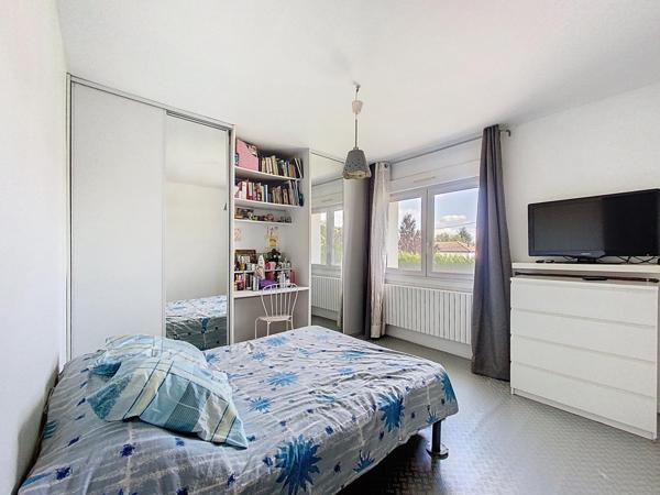 Beau plain-pied surélevé sur sous-sol complet à Gandrange !!!