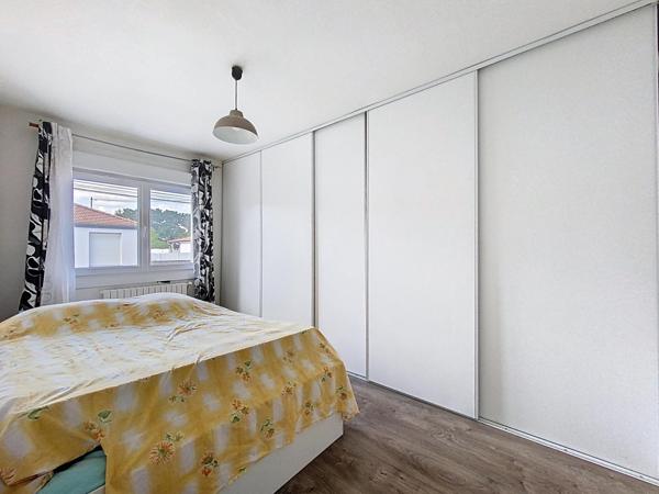 Beau plain-pied surélevé sur sous-sol complet à Gandrange !!!