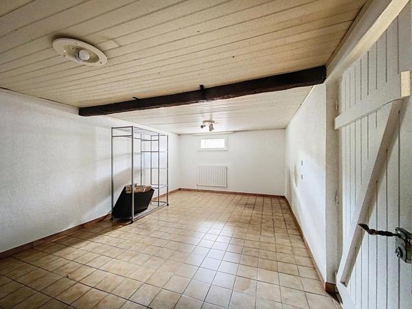 Beau plain-pied surélevé sur sous-sol complet à Gandrange !!!