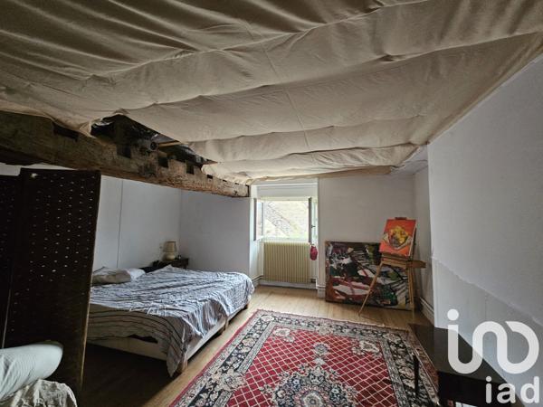 Maison à vendre 3 pièces 90 m² Sainte-Colombe-sur-Seine