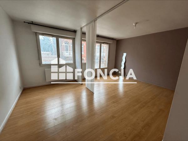 Location Studio 36.51 m² - 70 RUE DE LA BASSEE Lille 59000