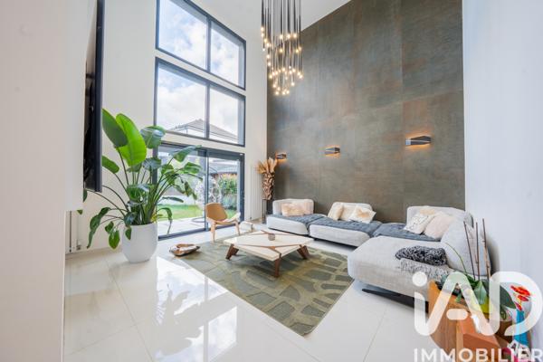 Maison à vendre 7 pièces 194 m² L'Isle-Adam