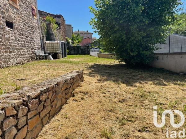 House for sale 4 rooms 97 m² Néronde