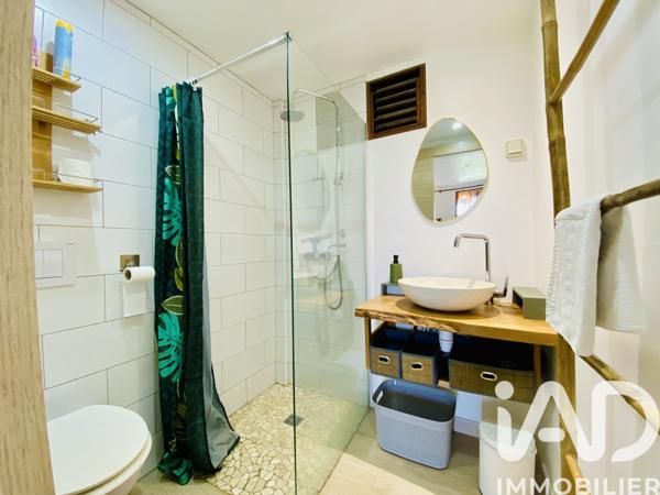 Immeuble à vendre 110 m² Sainte-Anne